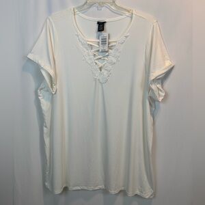 NWT TORRID Ivory Lace Criss Cross Inset Short Sleeve Tee  Top Plus Size 4 NEW